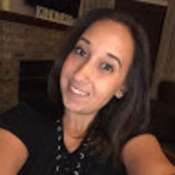 Meet your Posher, Gabrielle - Picture 1 of 1